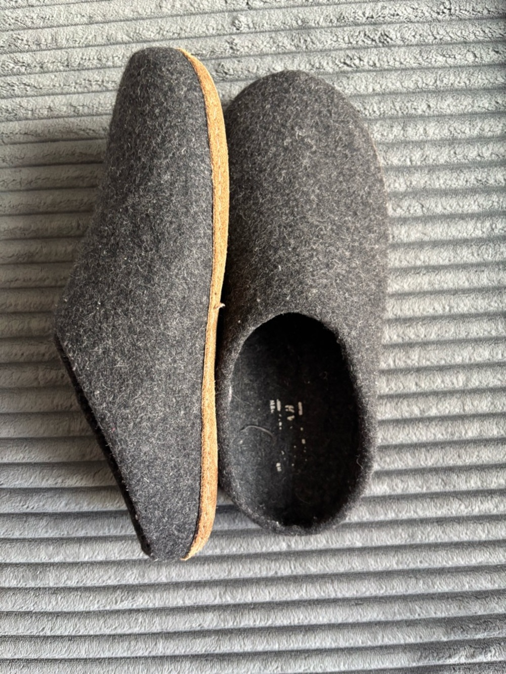Kyrgies Gray Wool Felt Slip-On Slippers with Brown Suede Sole